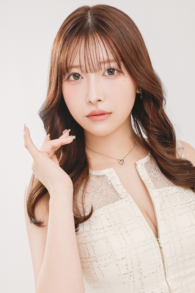 胡桃 さな